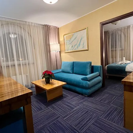Królewski Szálloda 3*