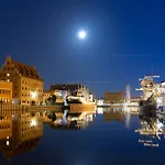 Jess Krolewski Old Town 3*