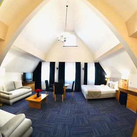 Otel Jess Krolewski Old Town Gdansk