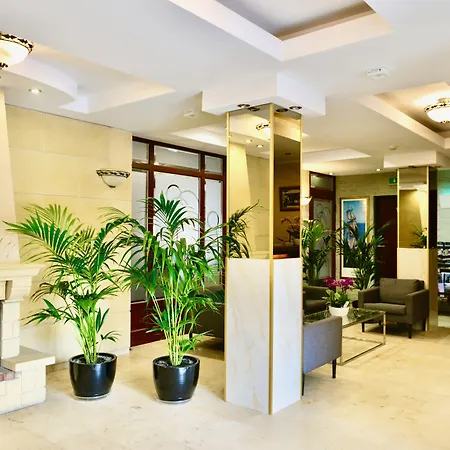 Jess Krolewski Old Town 3*