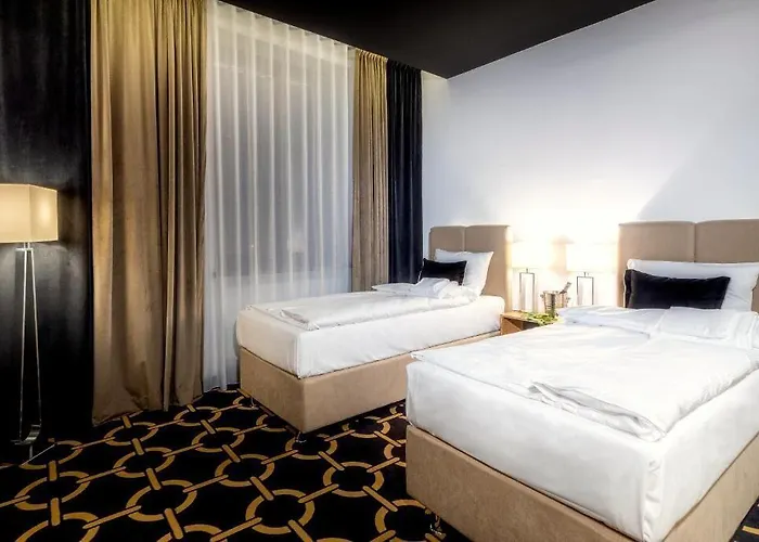 Jess Krolewski Old Town Gdańsk