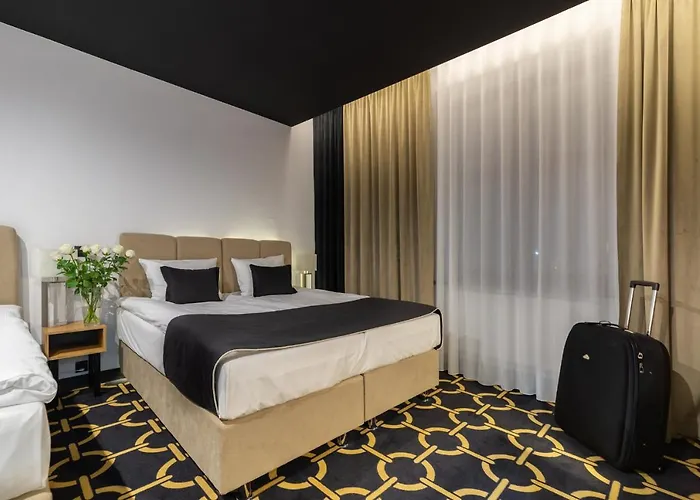 Jess Krolewski Old Town 3*