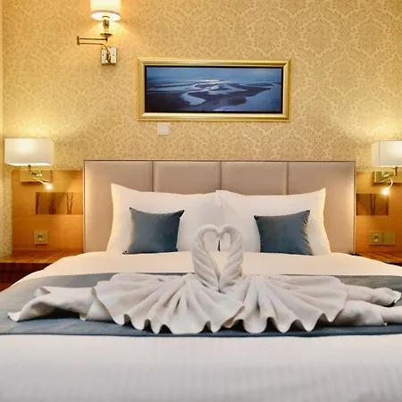 Jess Krolewski Old Town