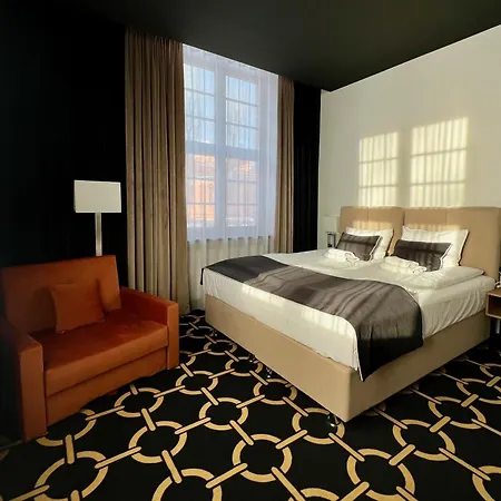 Jess Krolewski Old Town 3*