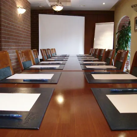 Ξενοδοχείο Jess Krolewski Old Town 3*